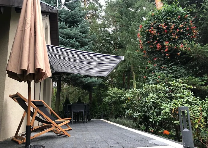 Lesniczowka بيت للعطل *